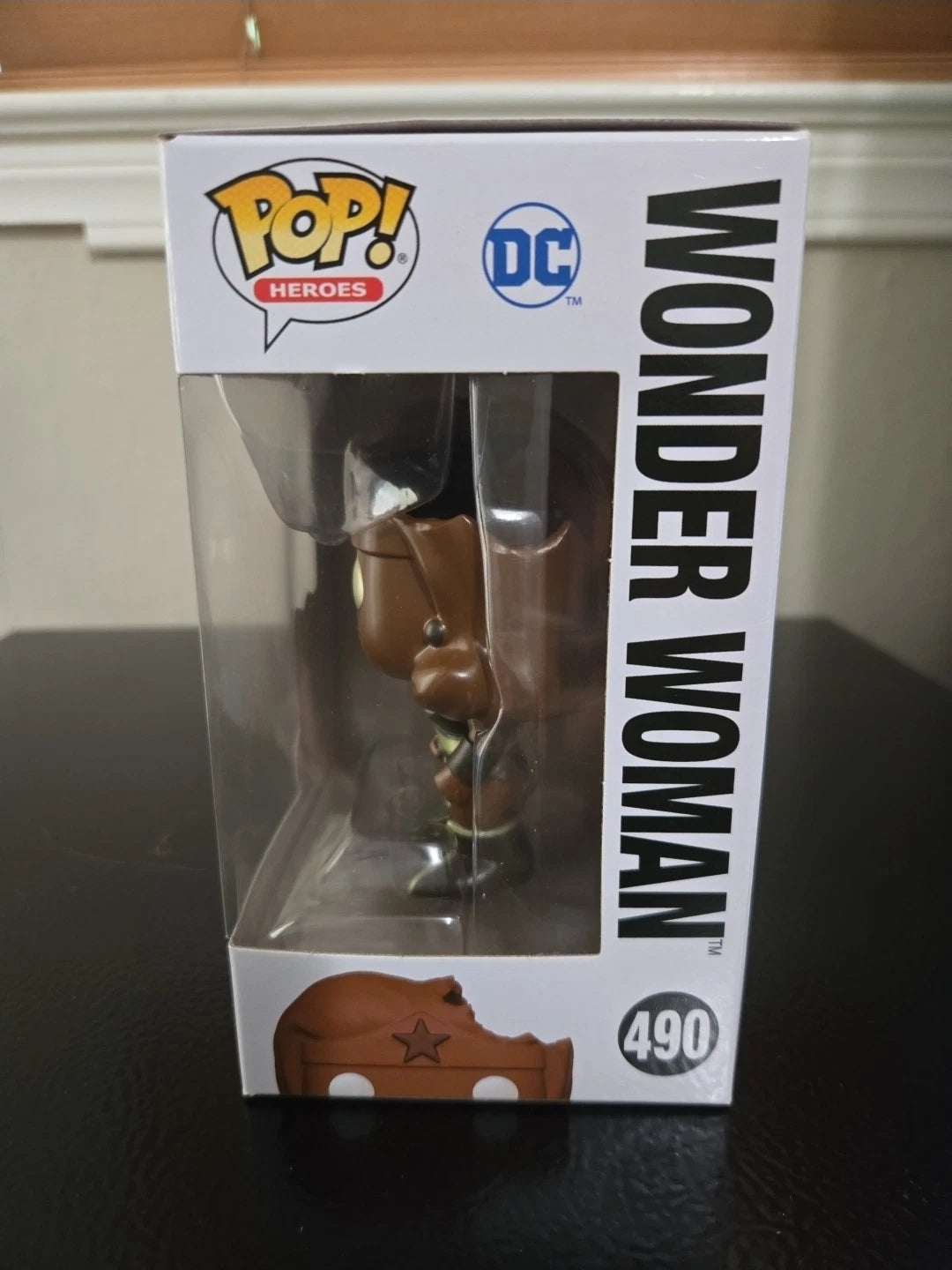 Funko Pop! Heroes: Wonder Woman (Valentine Chocolate) #490 – DC Comics